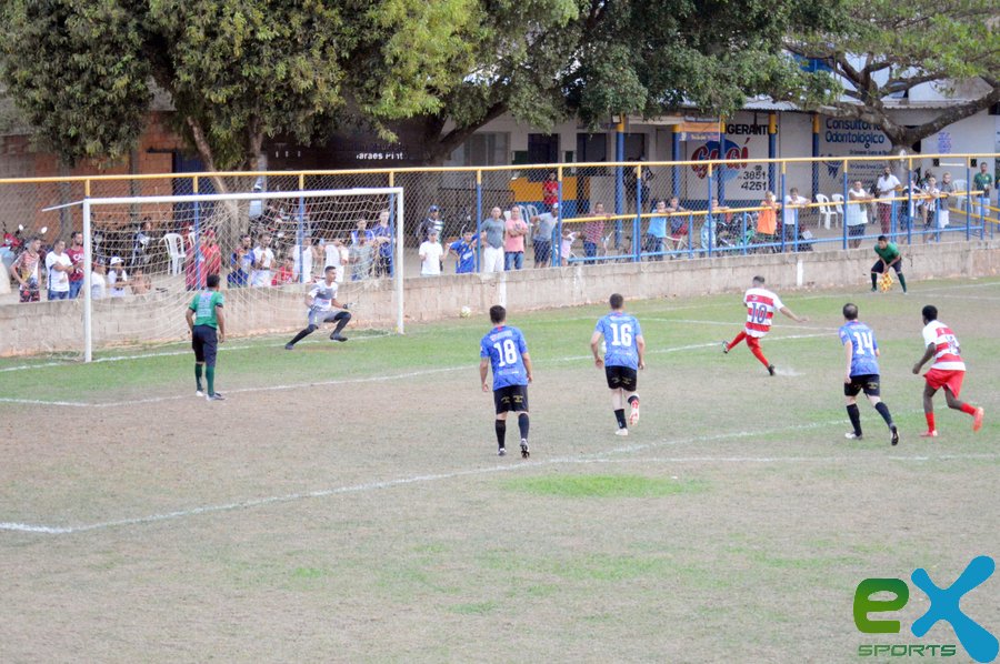 Bar100Lona sai na frente mas cede empate no finalzinho da partida.